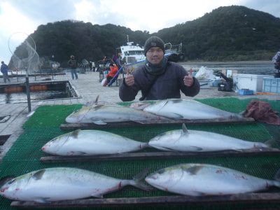 釣堀紀州 平日4人貸切案内 公式 釣堀紀州 和歌山 有田郡広川町の海上釣堀 釣り堀 紀州