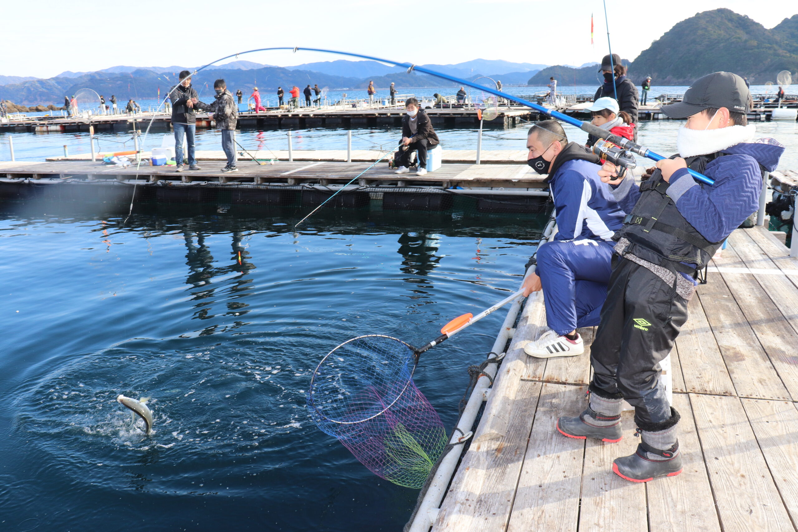 海上釣り堀 必釣法 ガイド 別冊関西のつり105 国内即発送